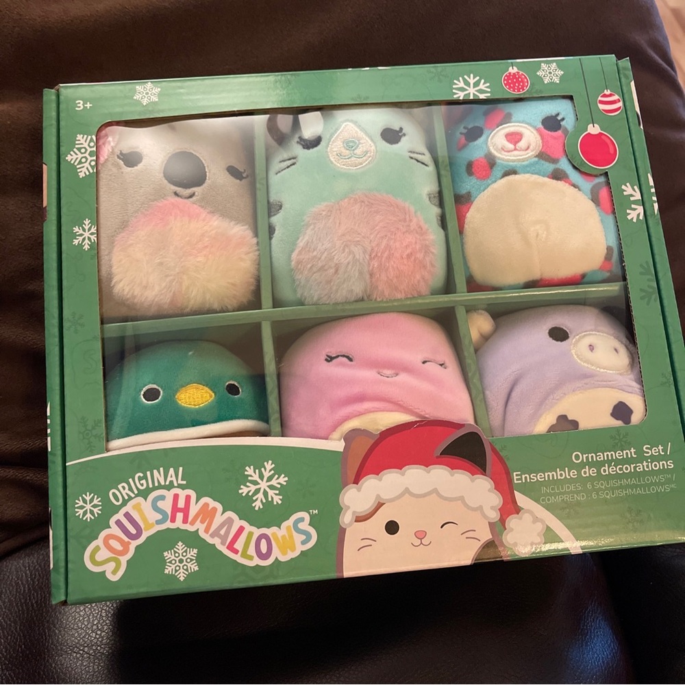 Squishmallow Christmas 2022 new in box never opened